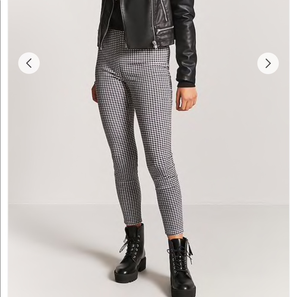 Checkered Ankle Pants